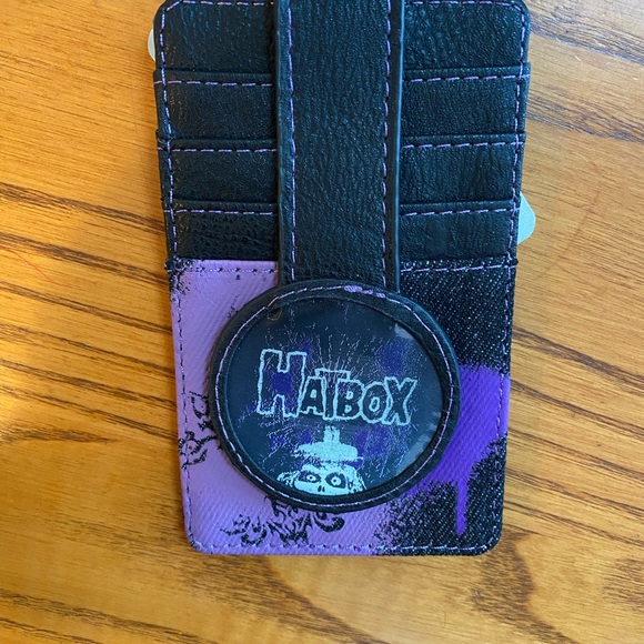 Disney Haunted Mansion Card Holder - Picture 4 of 5